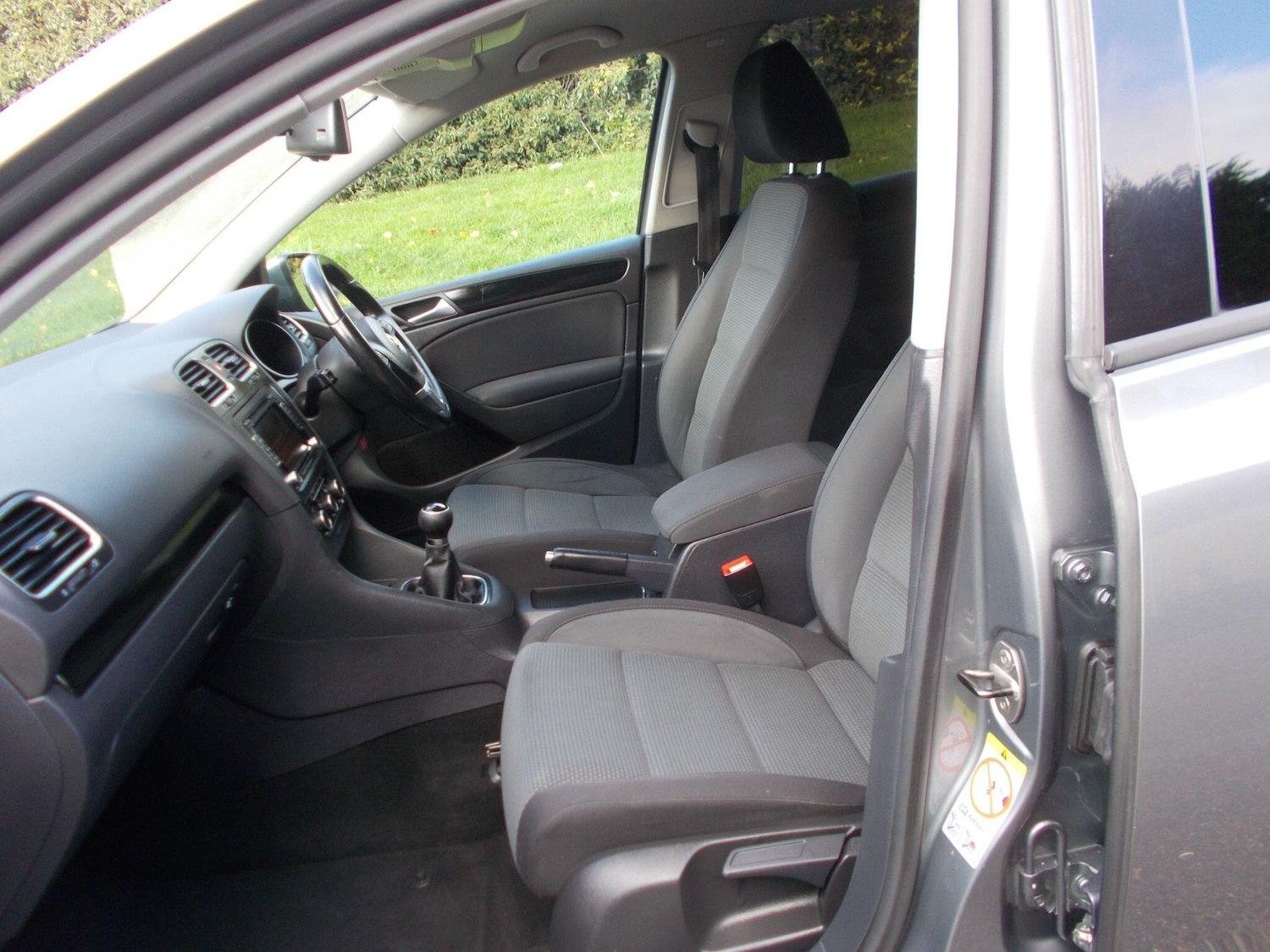 Used Volkswagen Golf 2012 for sale - 76349289: Photo 34