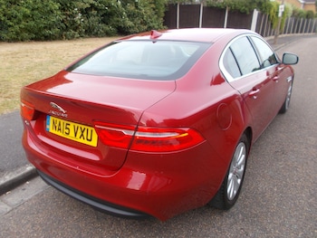 Used Jaguar XE 2015 for sale - 79075363: Photo