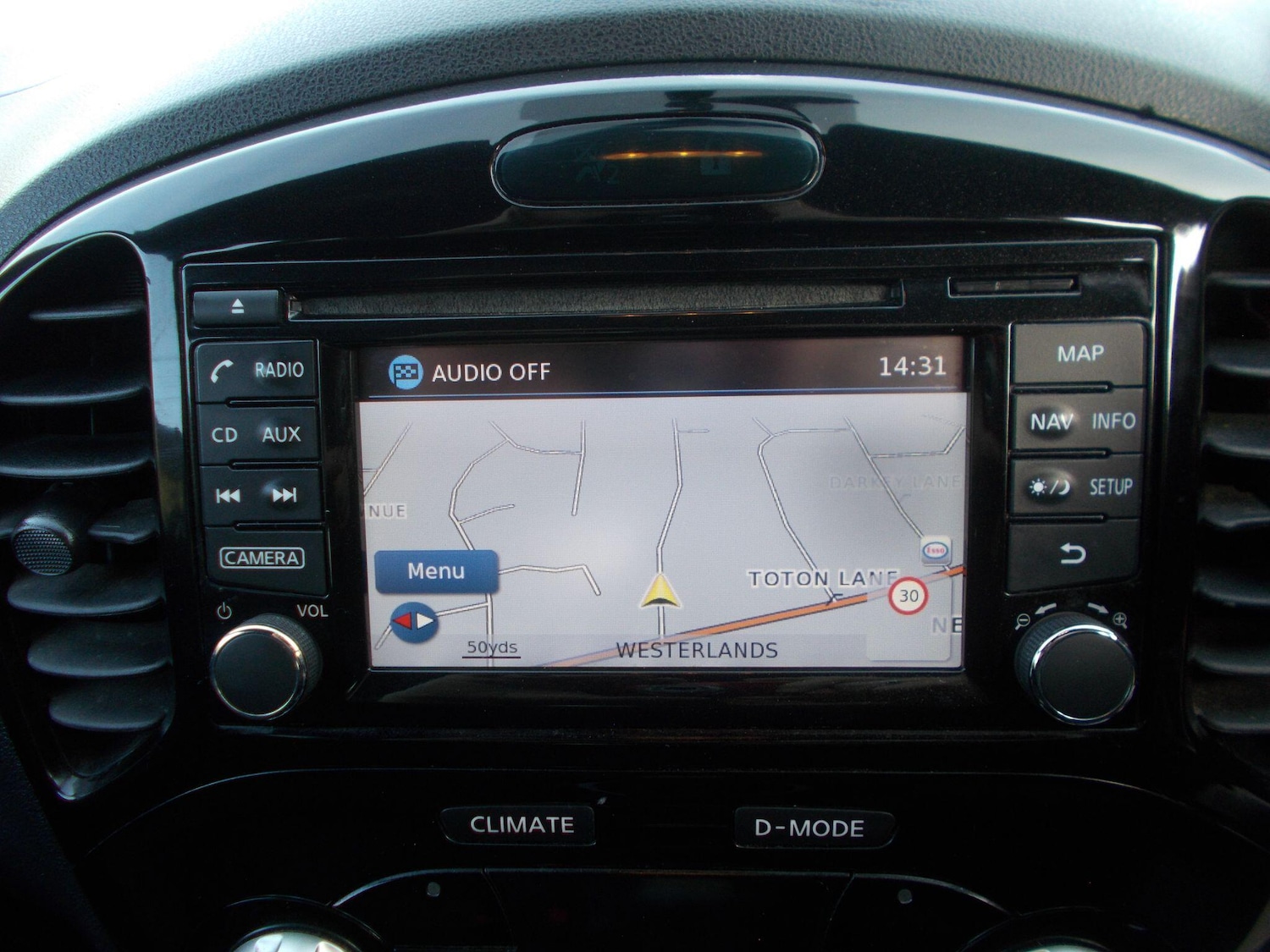 Used Nissan Juke 2015 for sale - 77633540: Photo 8