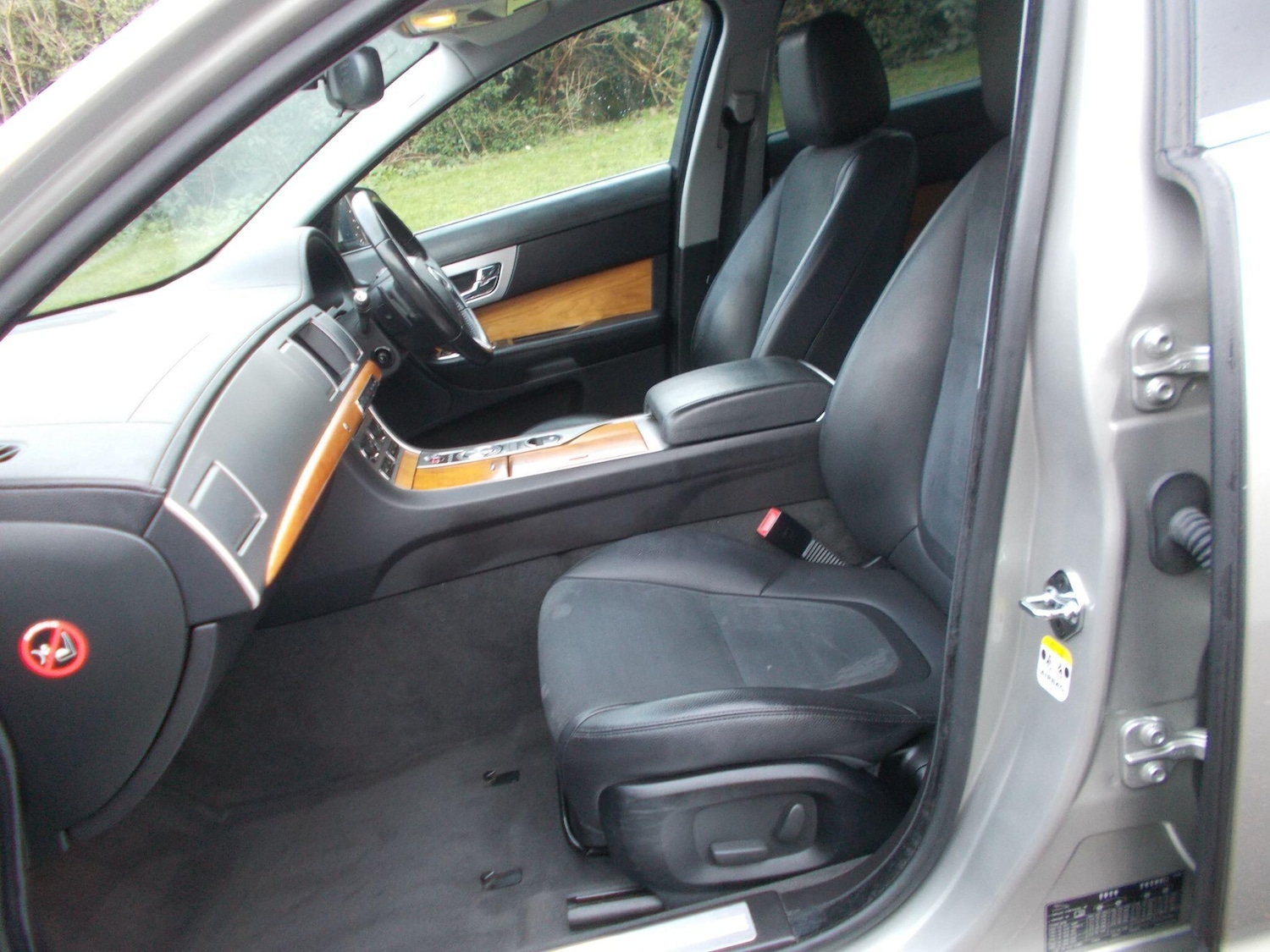 Used Jaguar XF 2013 for sale - 77346461: Photo 41