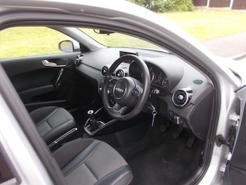 Used Audi A1 2013 for sale - 78636927: Photo