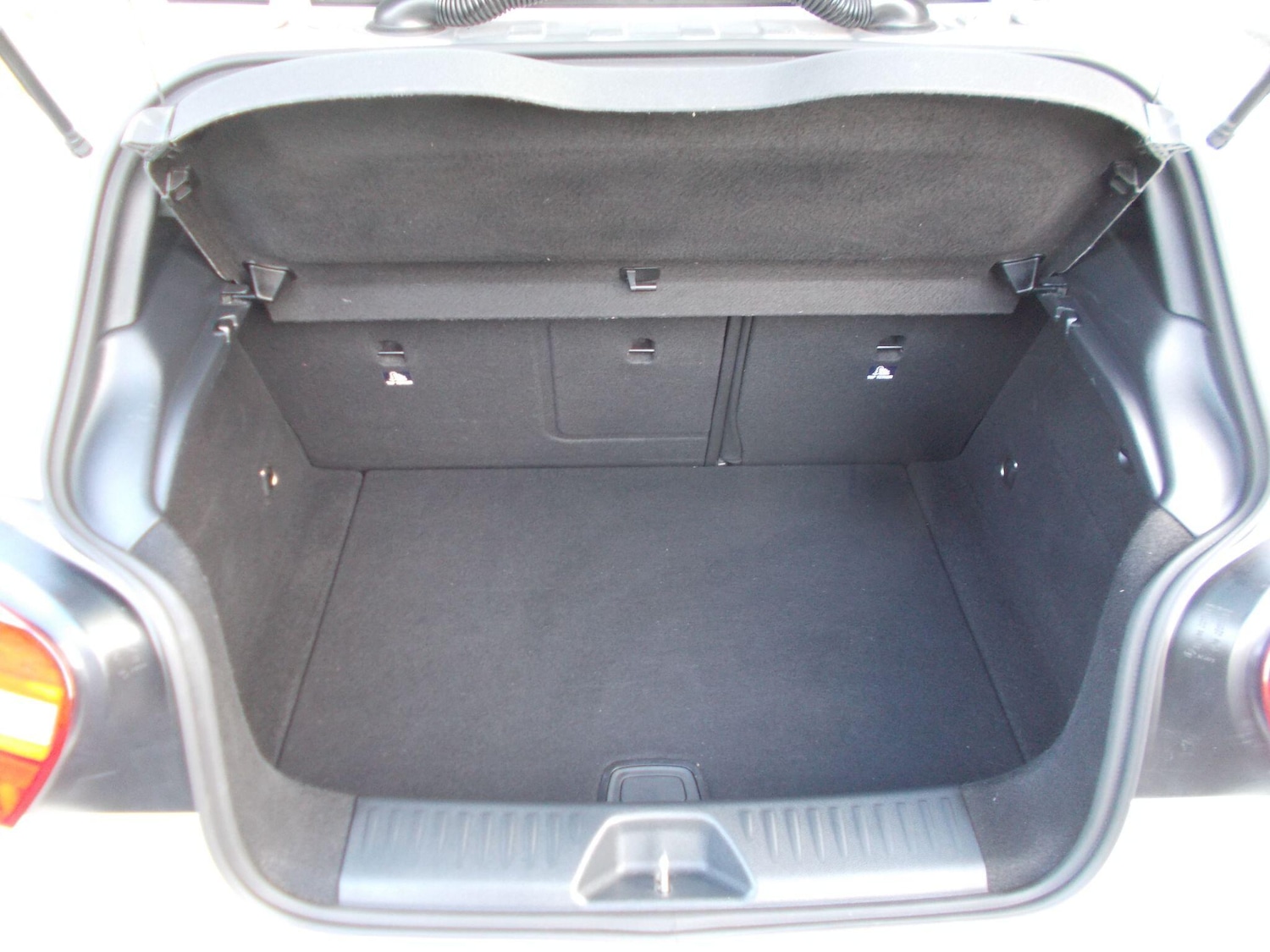 Used Mercedes-Benz A-Class 2014 for sale - 76936137: Photo 17