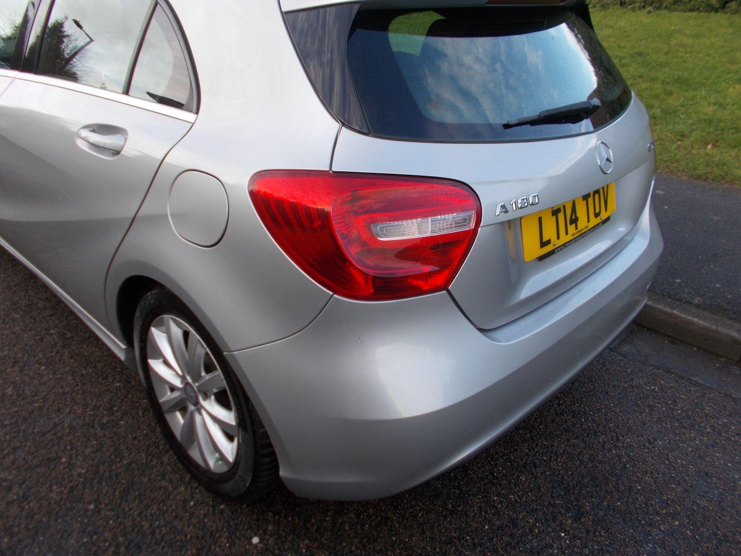 Used Mercedes-Benz A-Class 2014 for sale - 76936137: Photo 33