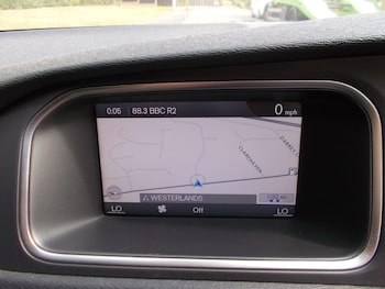 Used Volvo V40 2013 for sale - 75601208: Photo