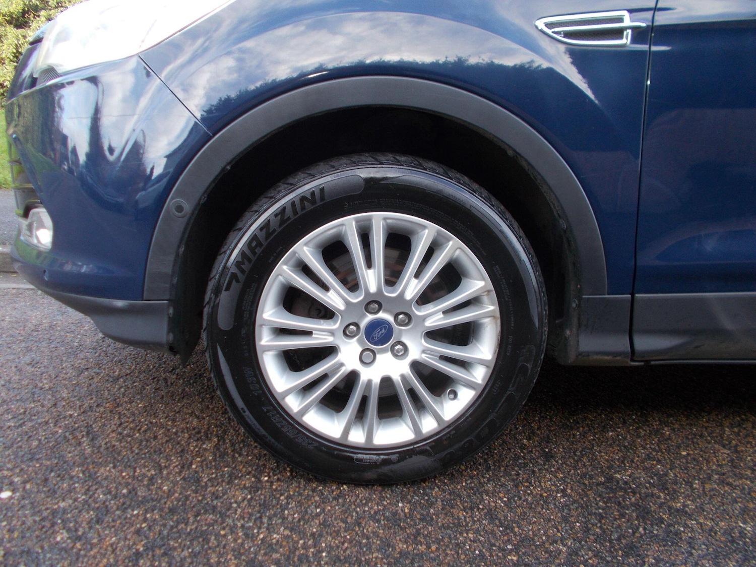 Used Ford Kuga 2014 for sale - 77925012: Photo 31