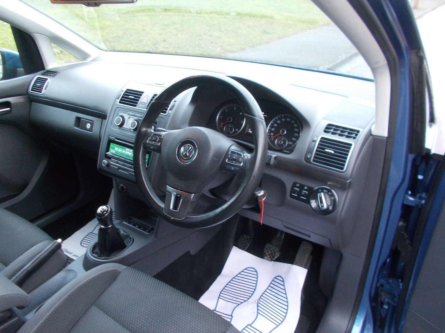 Used Volkswagen Touran 2013 for sale - 77386835: Photo 20