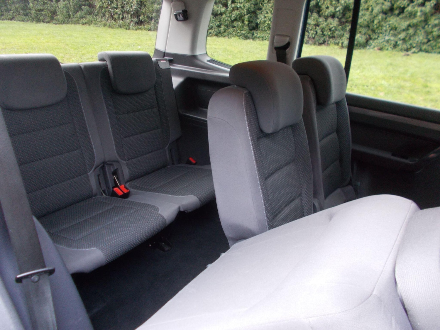 Used Volkswagen Touran 2013 for sale - 77386835: Photo 3