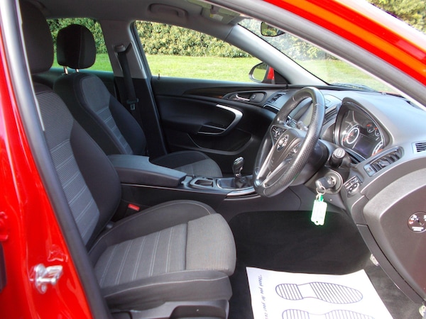 Used Vauxhall Insignia 2017 for sale - 76059350: Photo 5