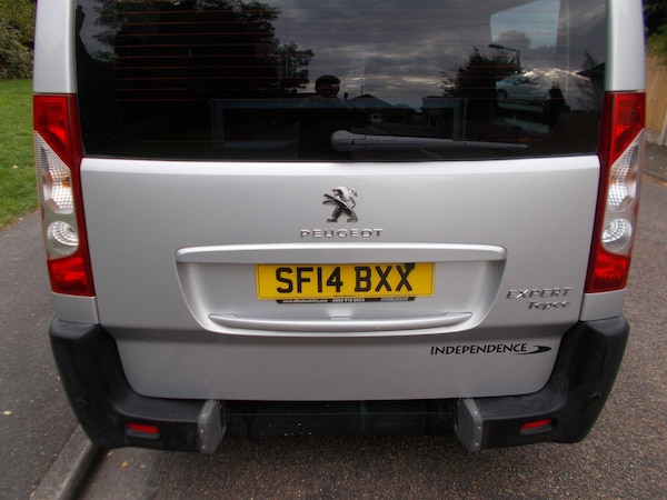 Used Peugeot Expert Tepee 2014 for sale - 76151575: Photo 20