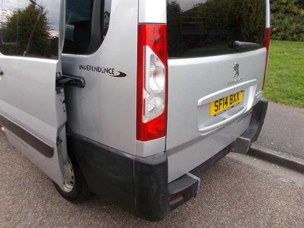 Used Peugeot Expert Tepee 2014 for sale - 76151575: Photo 21