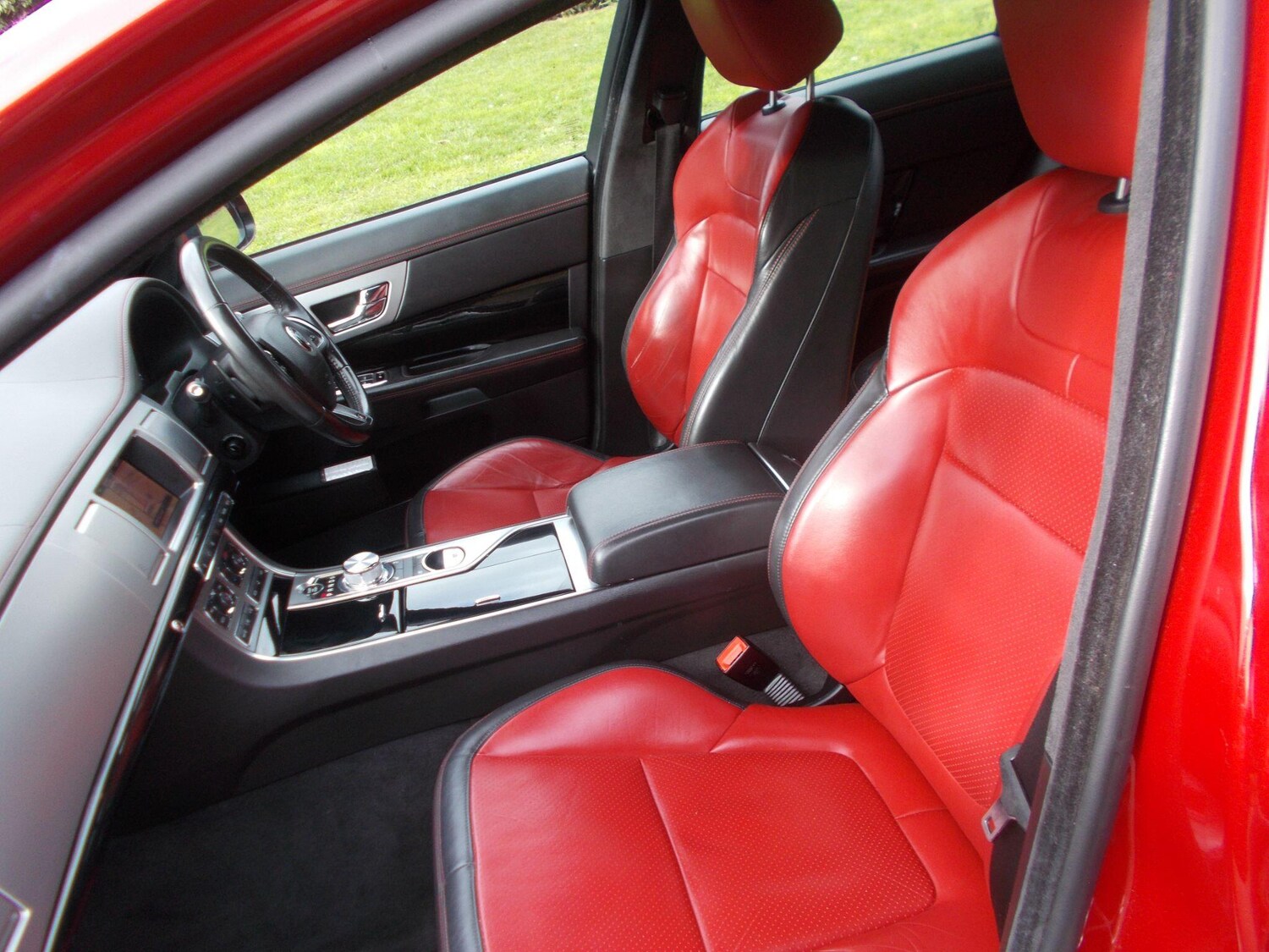 Used Jaguar XF for sale - 78057565: Photo 49