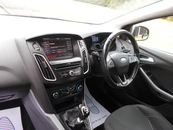 Used Ford Focus 2015 for sale - 79564740: Photo