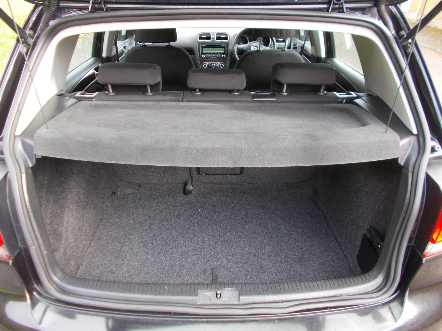 Used Volkswagen Golf 2010 for sale - 76440981: Photo 19