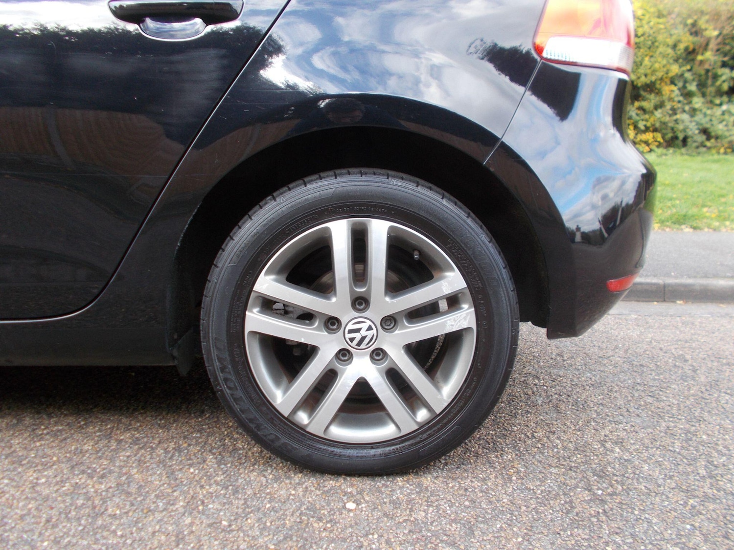 Used Volkswagen Golf 2010 for sale - 76440981: Photo 26