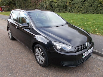 Used Volkswagen Golf 2010 for sale - 76440981: Photo