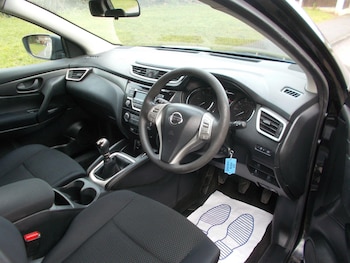 Used Nissan Qashqai 2015 for sale - 77320873: Photo