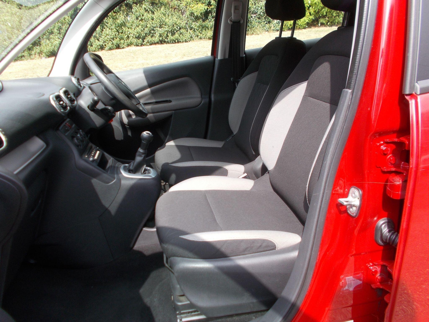 Vehicle 25