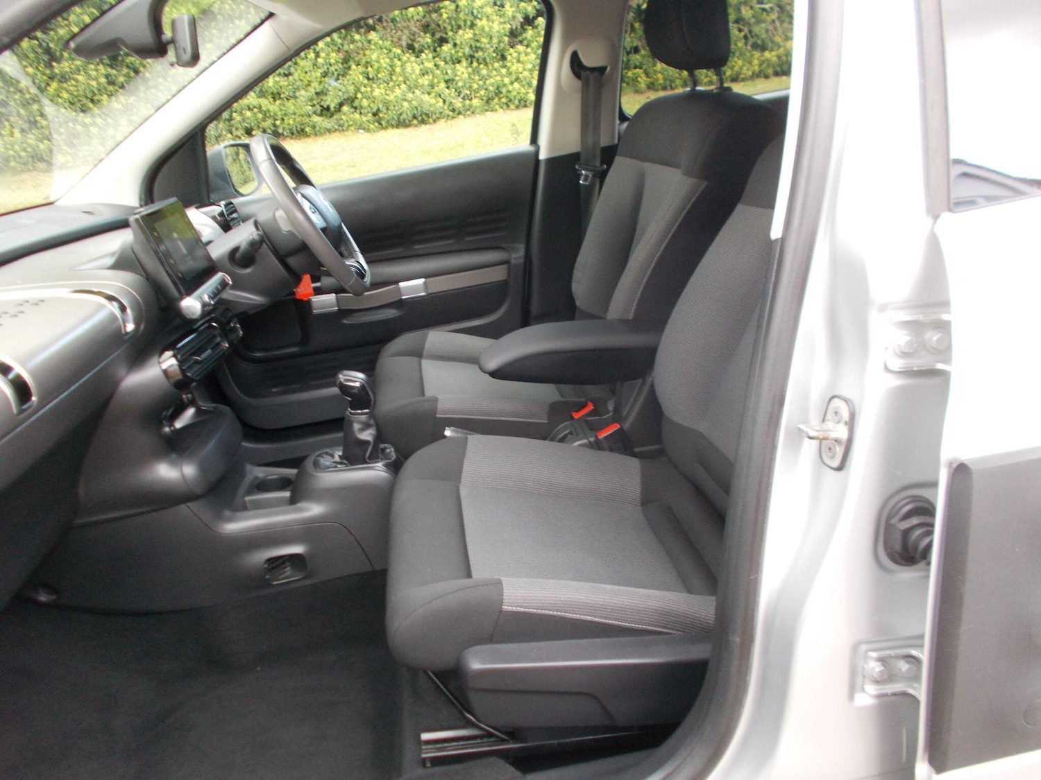 Used Citroen C4 Cactus 2015 for sale - 75926724: Photo 31