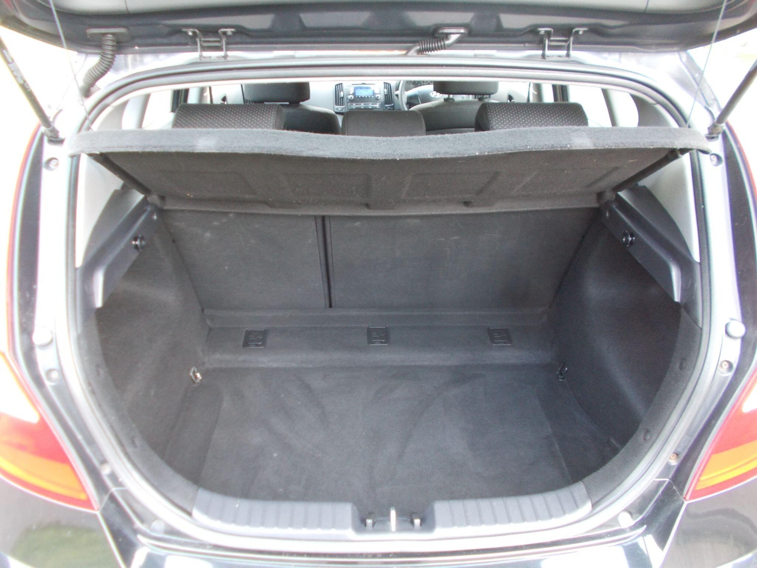 Used Hyundai i30 2011 for sale - 78018886: Photo 30