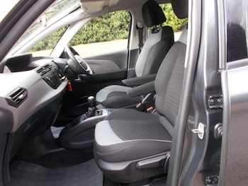 Used Citroen C4 Picasso 2014 for sale - 75687399: Photo