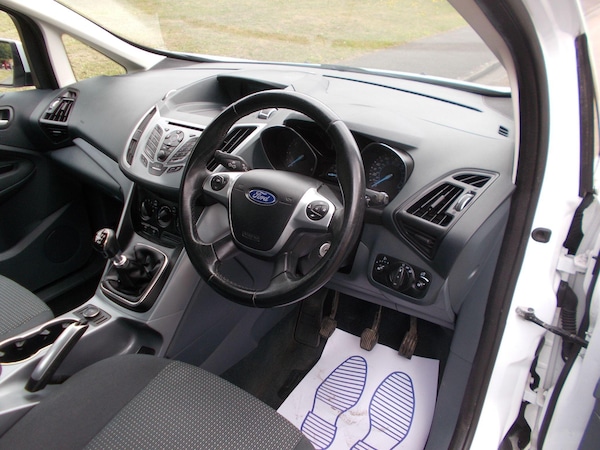 Used Ford C-Max 2015 for sale - 75539899: Photo 16