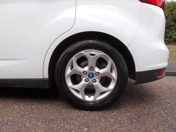 Used Ford C-Max 2015 for sale - 75539899: Photo 34