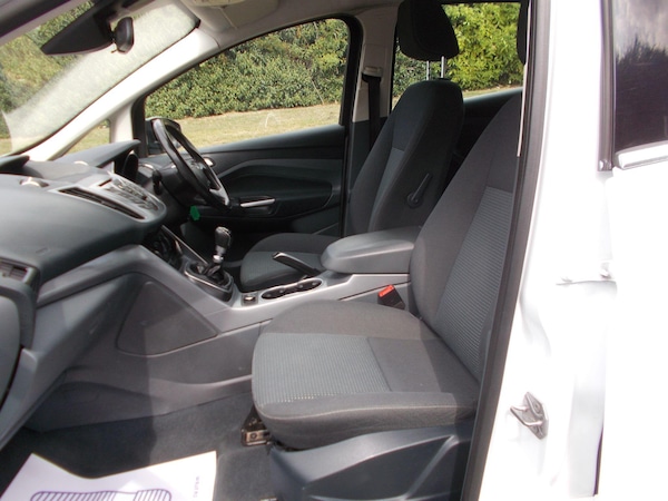Used Ford C-Max 2015 for sale - 75539899: Photo 41