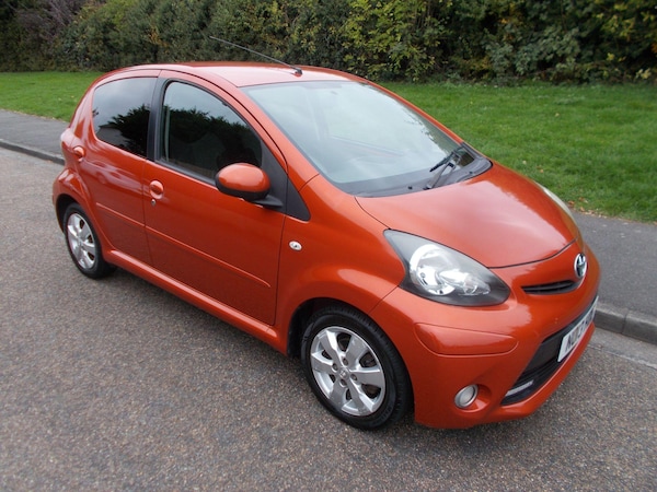 Used Toyota AYGO 2013 for sale - 76282660: Photo 11