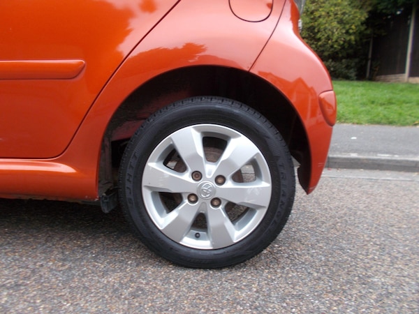 Used Toyota AYGO 2013 for sale - 76282660: Photo 18