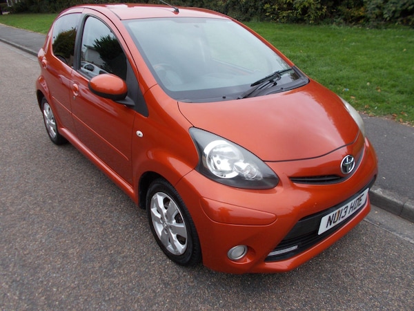 Used Toyota AYGO 2013 for sale - 76282660: Photo 23