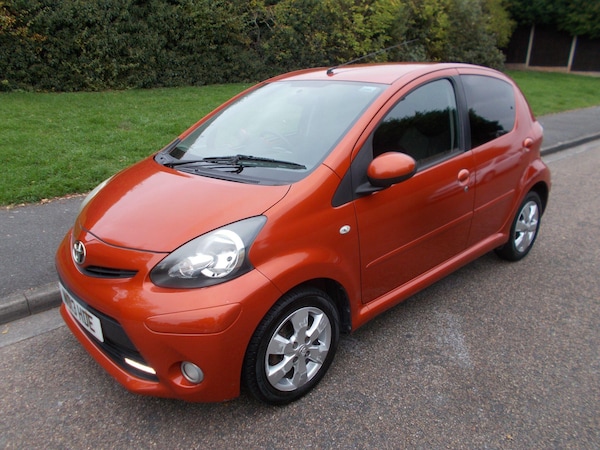 Used Toyota AYGO 2013 for sale - 76282660: Photo 24