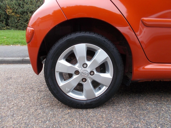 Used Toyota AYGO 2013 for sale - 76282660: Photo 26