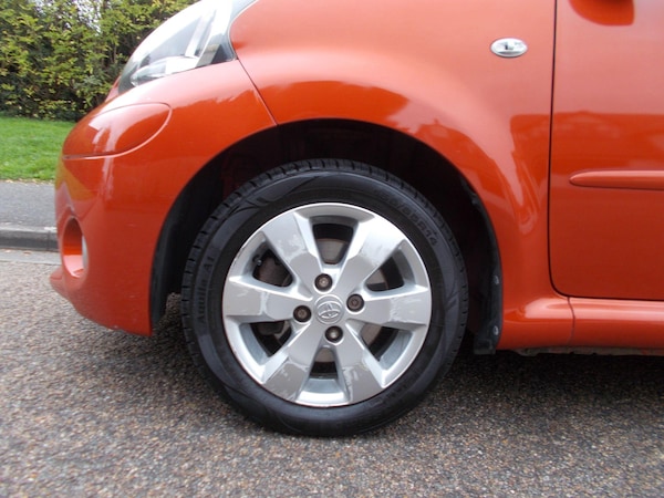Used Toyota AYGO 2013 for sale - 76282660: Photo 35