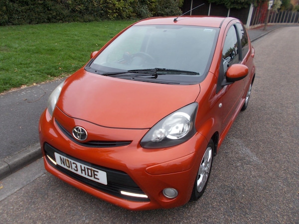 Used Toyota AYGO 2013 for sale - 76282660: Photo 39