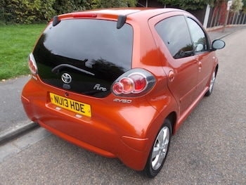 Used Toyota AYGO 2013 for sale - 76282660: Photo 4