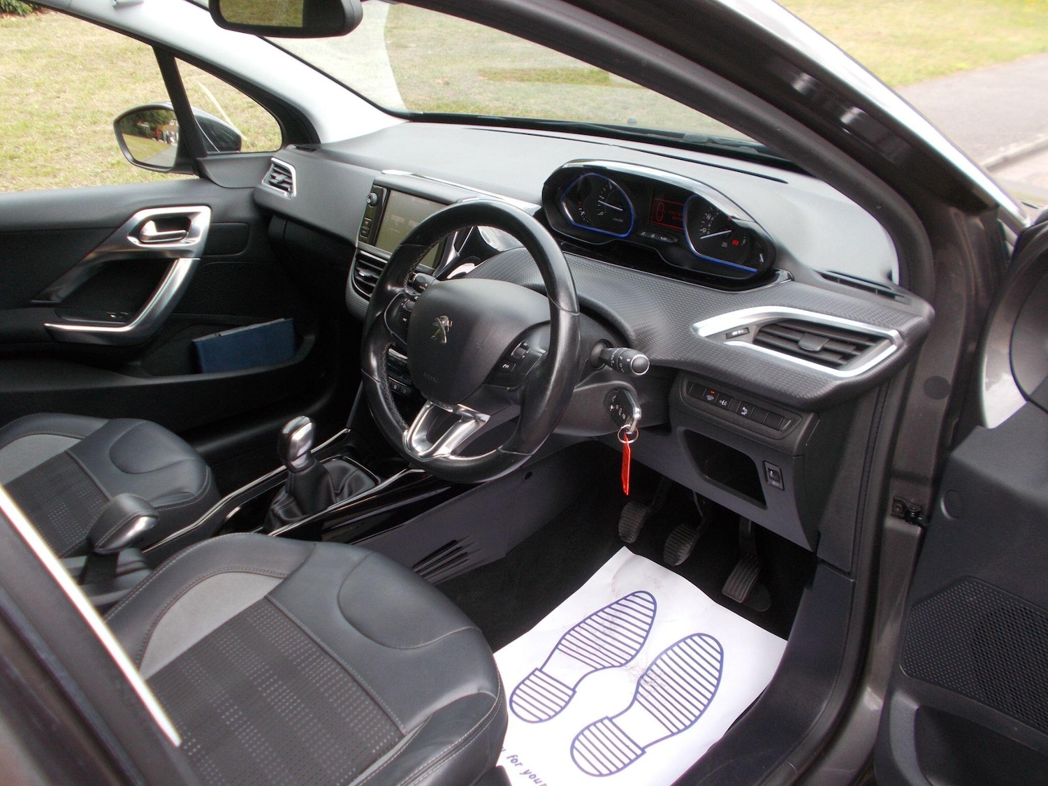 Used Peugeot 2008 2016 for sale - 75838138: Photo 15