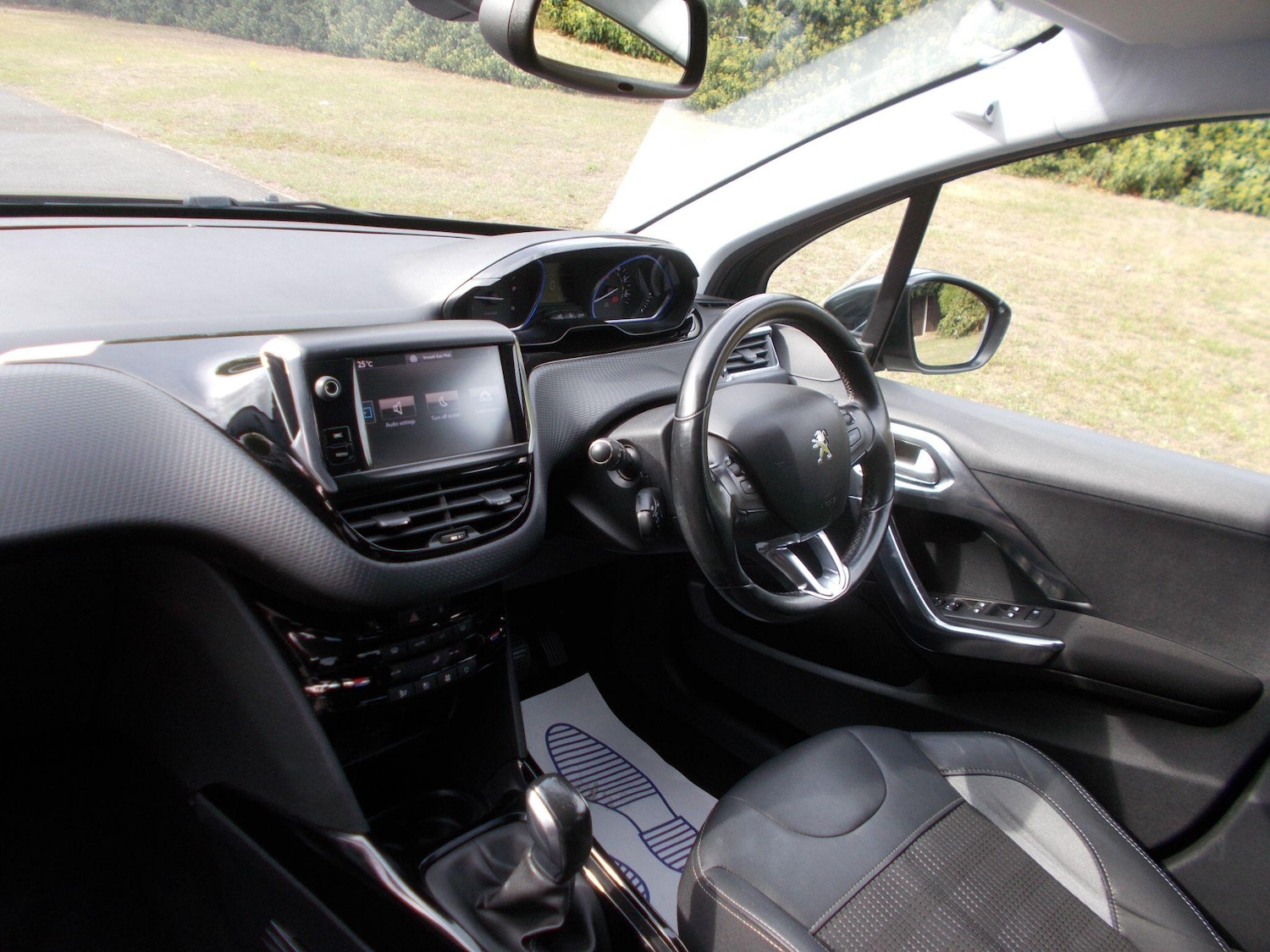 Used Peugeot 2008 2016 for sale - 75838138: Photo 39