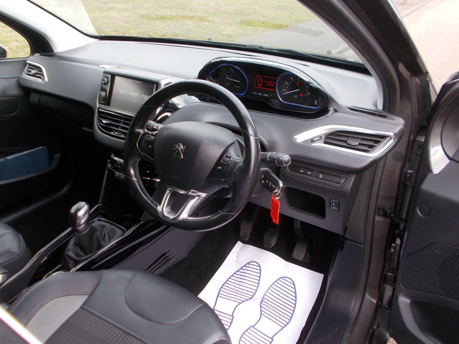 Used Peugeot 2008 2016 for sale - 75838138: Photo 7
