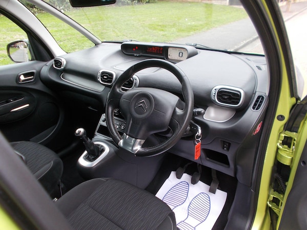 Used Citroen C3 Picasso 2011 for sale - 76002572: Photo 12