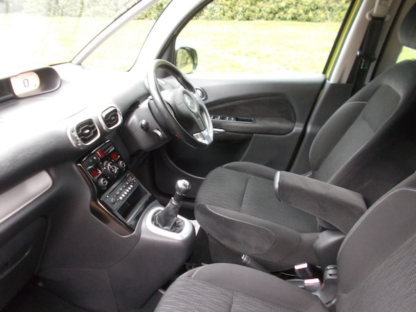 Used Citroen C3 Picasso 2011 for sale - 76002572: Photo 29