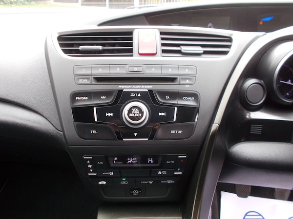 Used Honda Civic 2014 for sale - 74899247: Photo 20