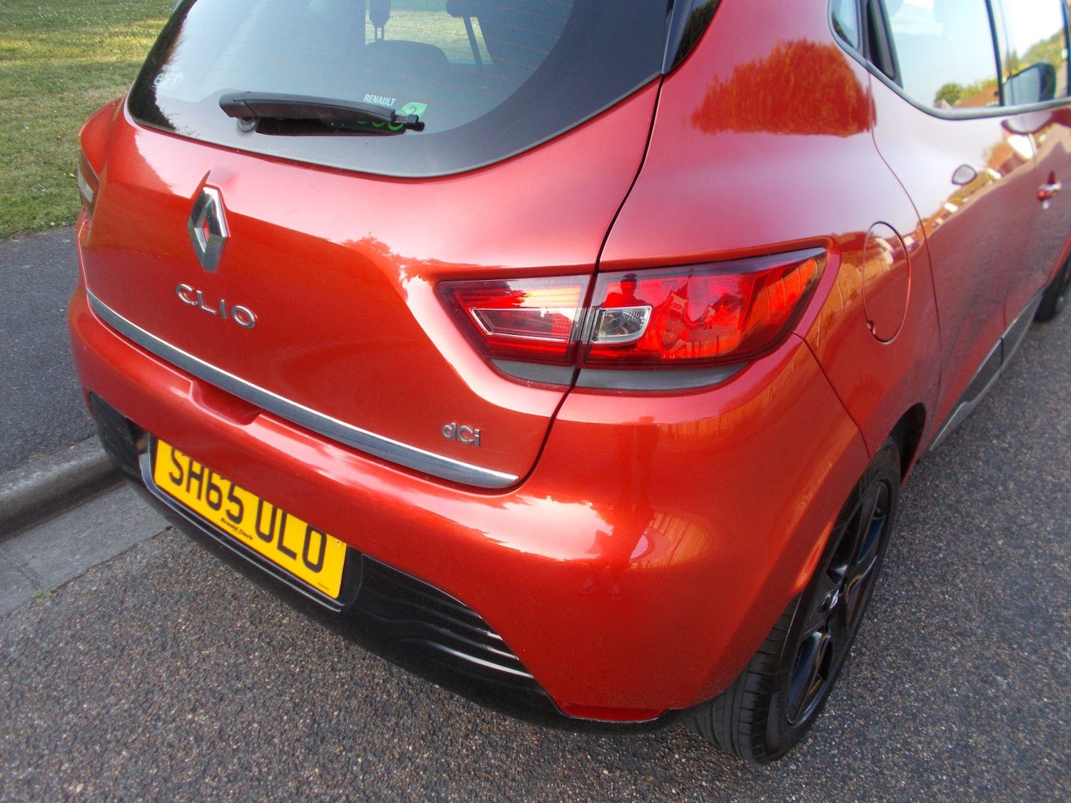 Used Renault Clio for sale - 77242339: Photo 17