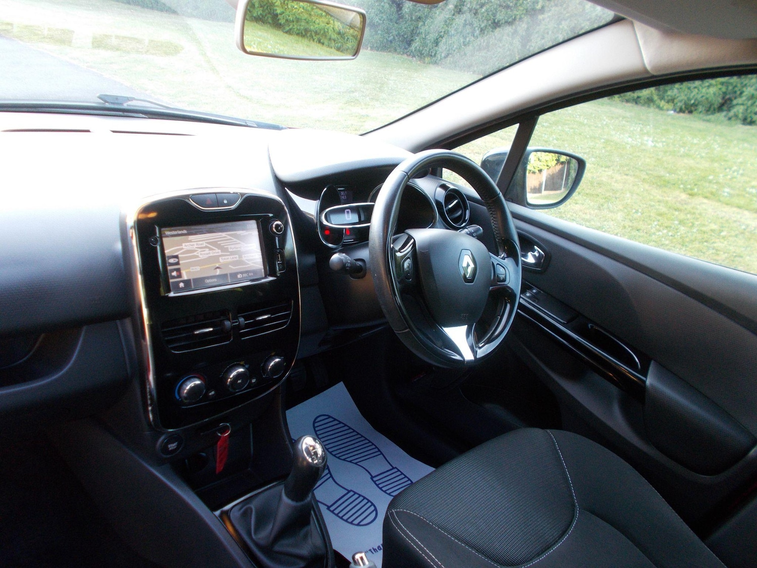 Used Renault Clio for sale - 77242339: Photo 7