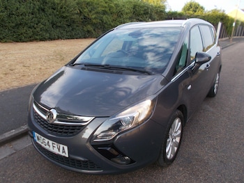 Used Vauxhall Zafira Tourer 2015 for sale - 79337552: Photo