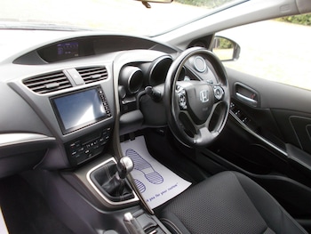 Used Honda Civic 2016 for sale - 79033992: Photo