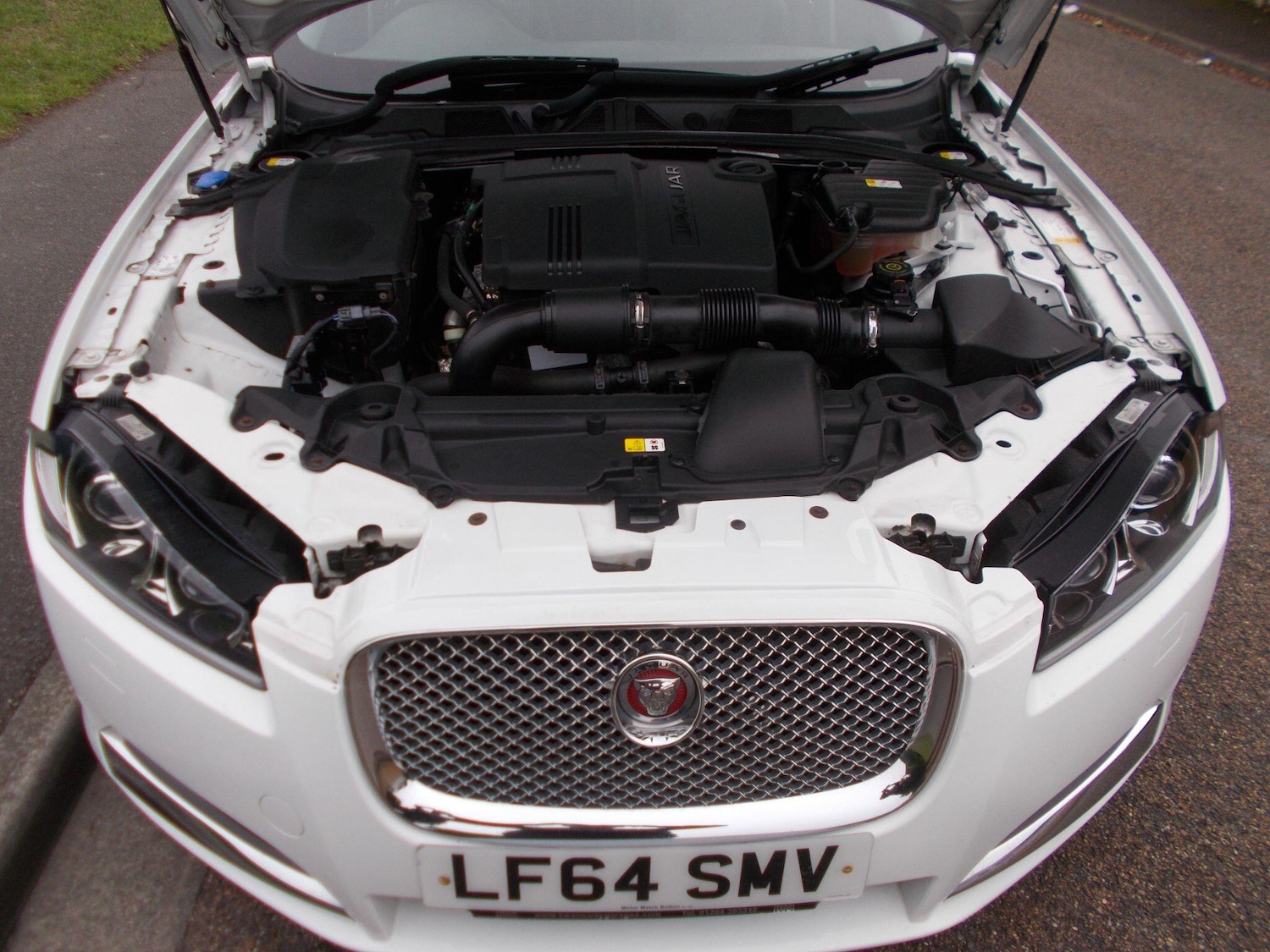 Used Jaguar XF 2014 for sale - 76989357: Photo 32