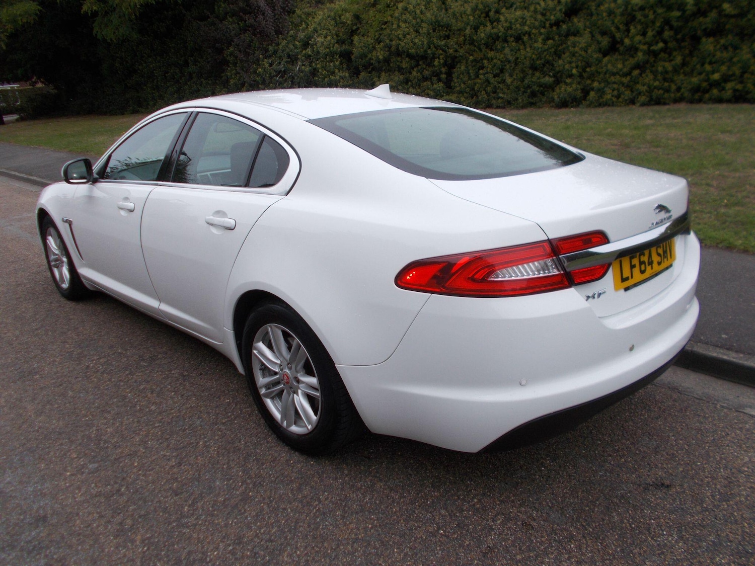 Used Jaguar XF 2014 for sale - 76989357: Photo 7