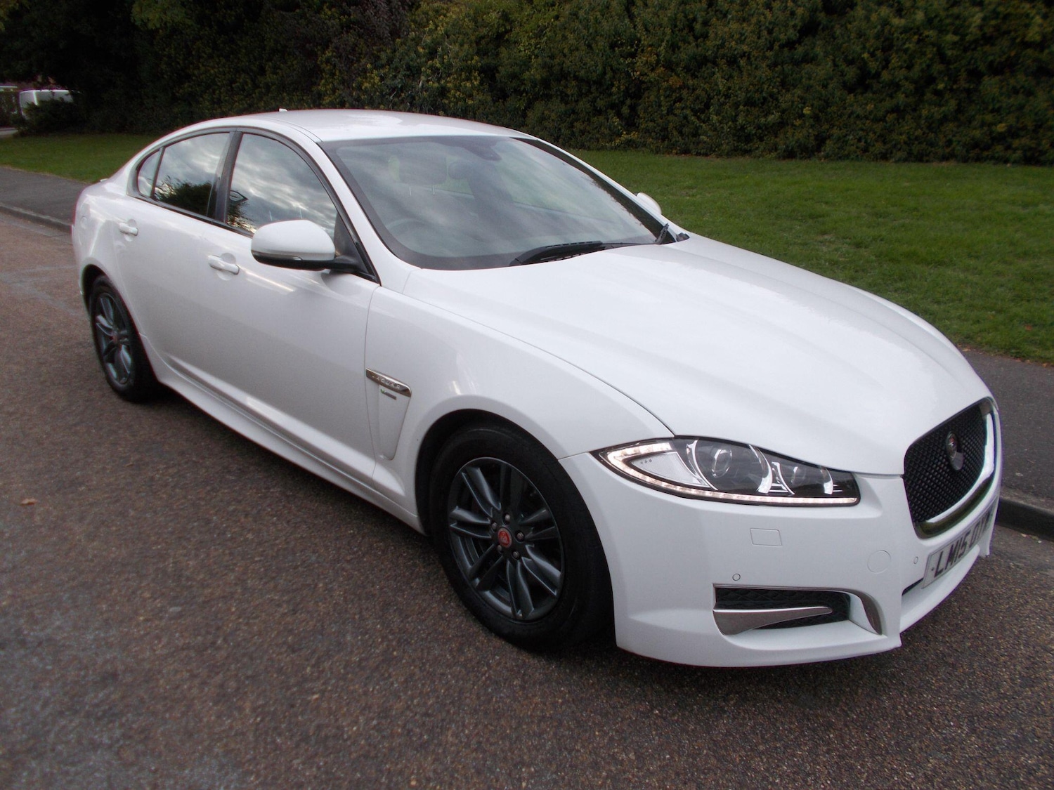 Used Jaguar XF 2015 for sale - 76158804: Photo 11