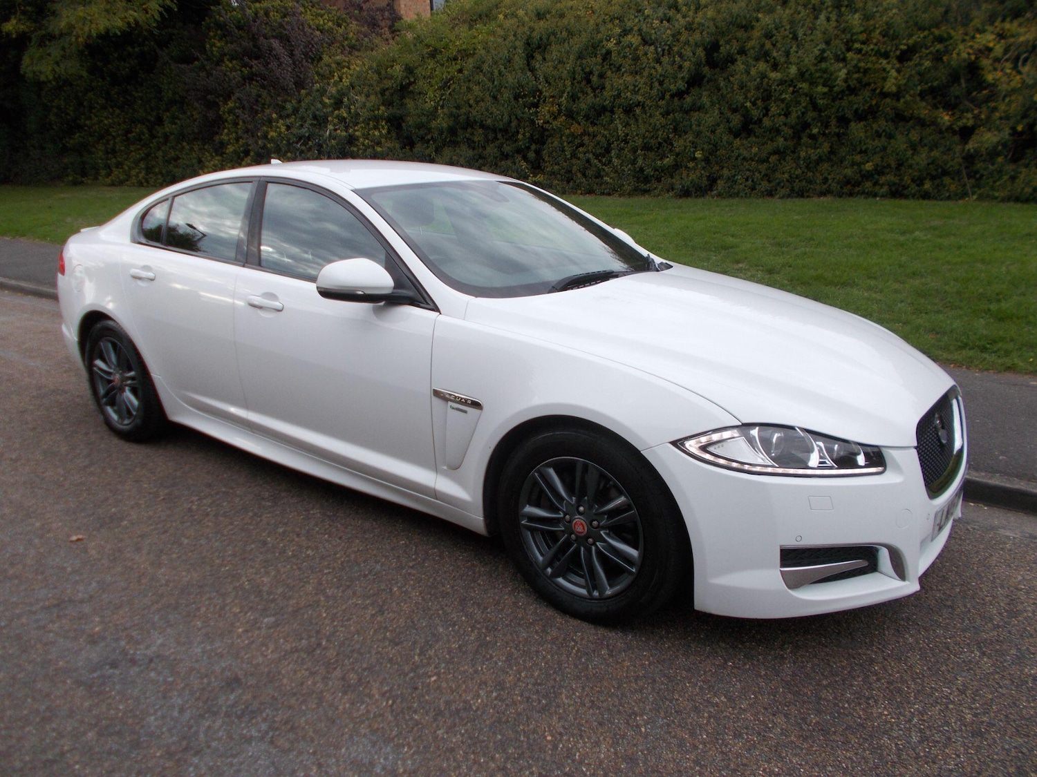 Used Jaguar XF 2015 for sale - 76158804: Photo 23