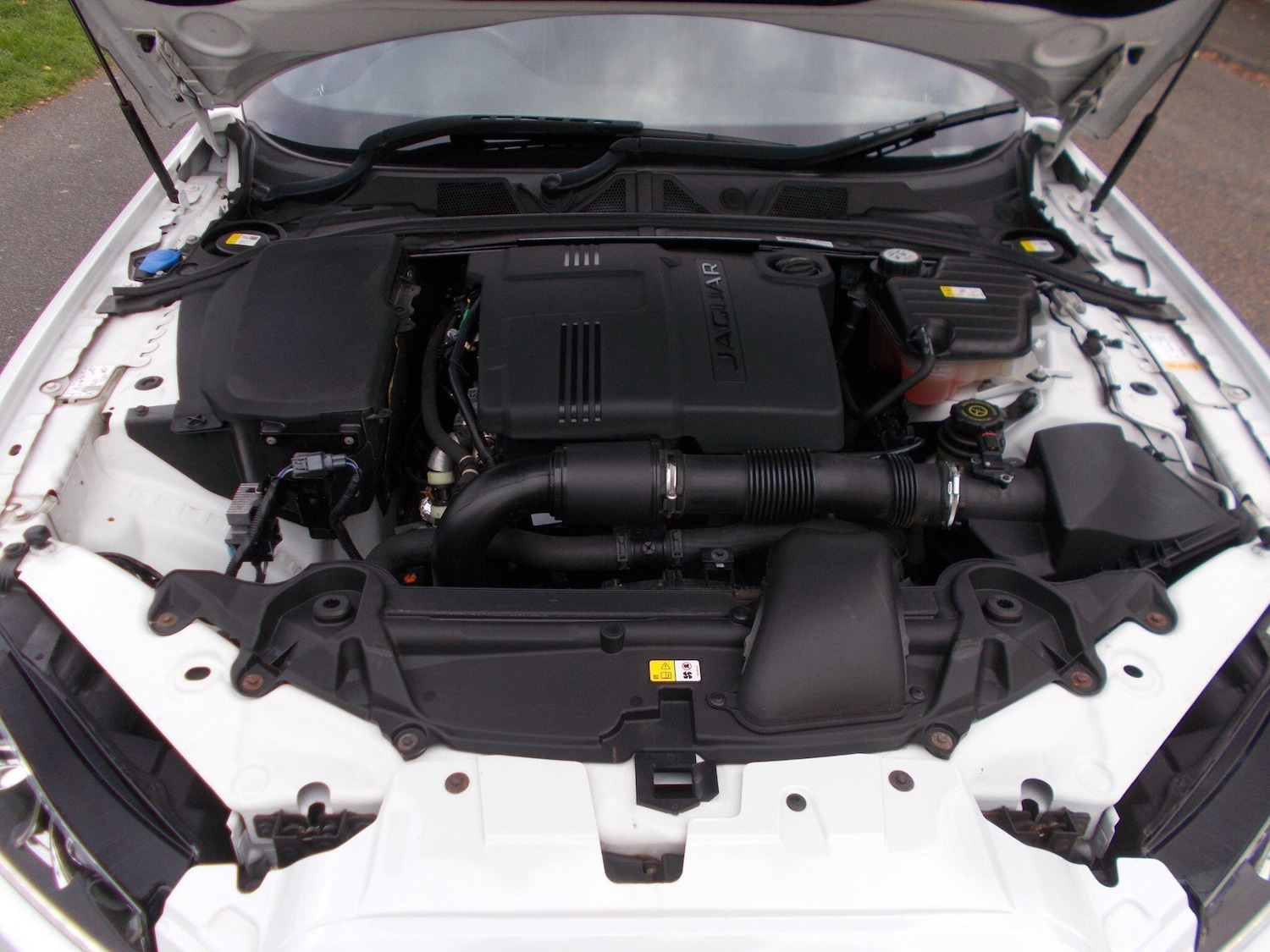 Used Jaguar XF 2015 for sale - 76158804: Photo 38